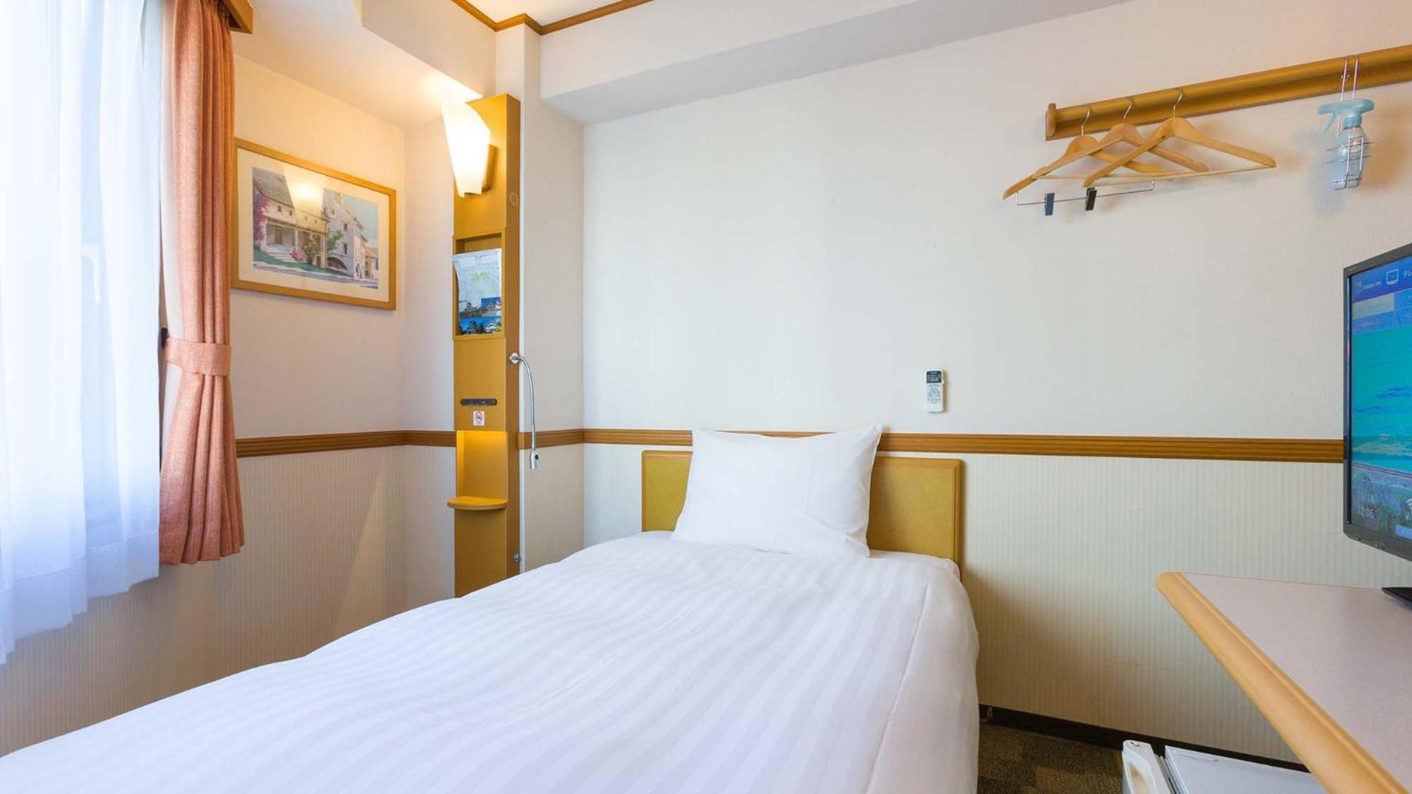 Toyoko Inn Okayama Eki Nishi Guchi Hiroba Quarto foto