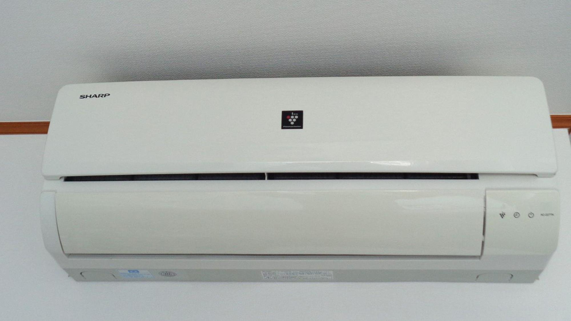 Toyoko Inn Okayama Eki Nishi Guchi Hiroba Exterior foto
